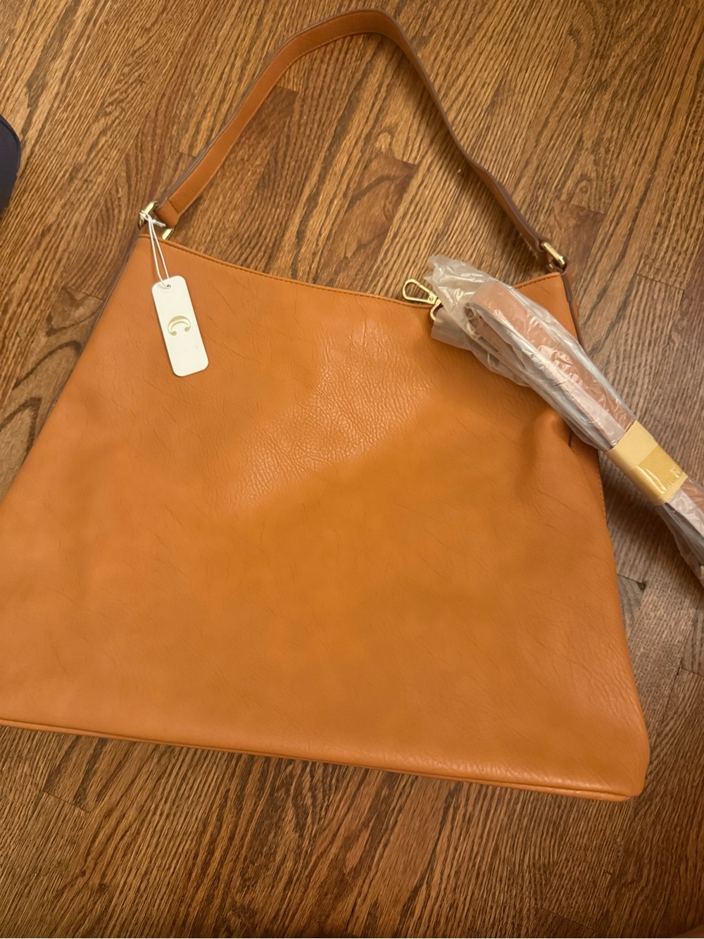 Charming Charlie Classic Tan Leather Shoulder Bag - Casual Everyday Tote